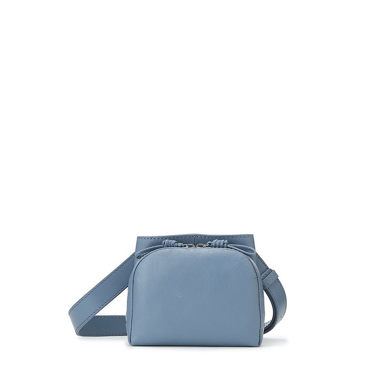 Sora dual-purpose crossbody bag S-fog gray blue - กระเป๋าแมสเซนเจอร์ - หนังแท้ สีน้ำเงิน
