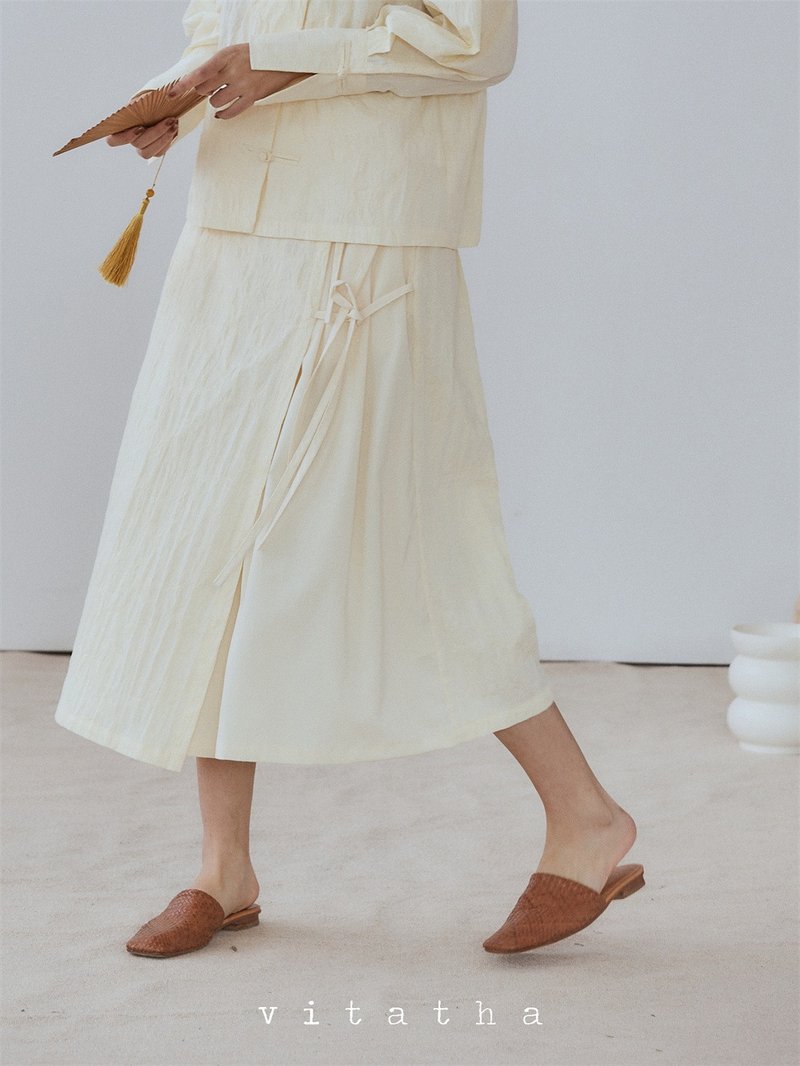 酪白 2色 東方冒險 新中式國風暗紋系帶裹裙 松緊腰圍半身裙子 - 裙子/長裙 - 棉．麻 白色