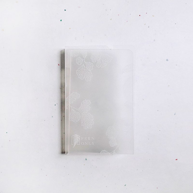 Fern Pattern Mask Case - กล่องเก็บของ - พลาสติก ขาว