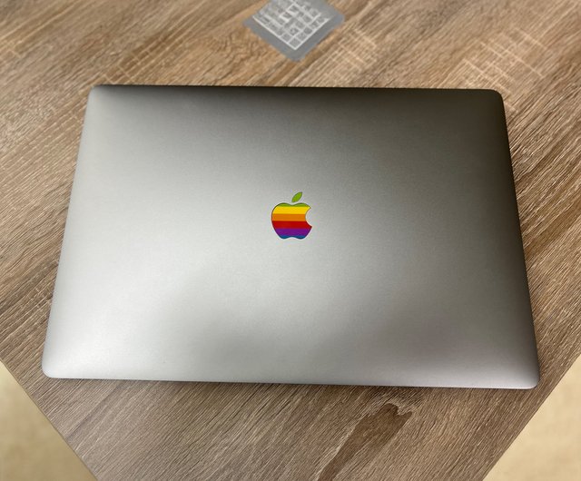 ゴールド MacBook本体 ステッカー付き スキンシール MacBook Pro 14インチ (2021~2023, M1 M2 M3