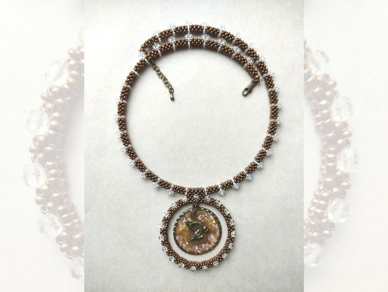 Dragon Choker Beaded Pendant Jewelry Epoxy Resin Pendant Round Horoscope Pendant - สร้อยคอ - แก้ว สีนำ้ตาล