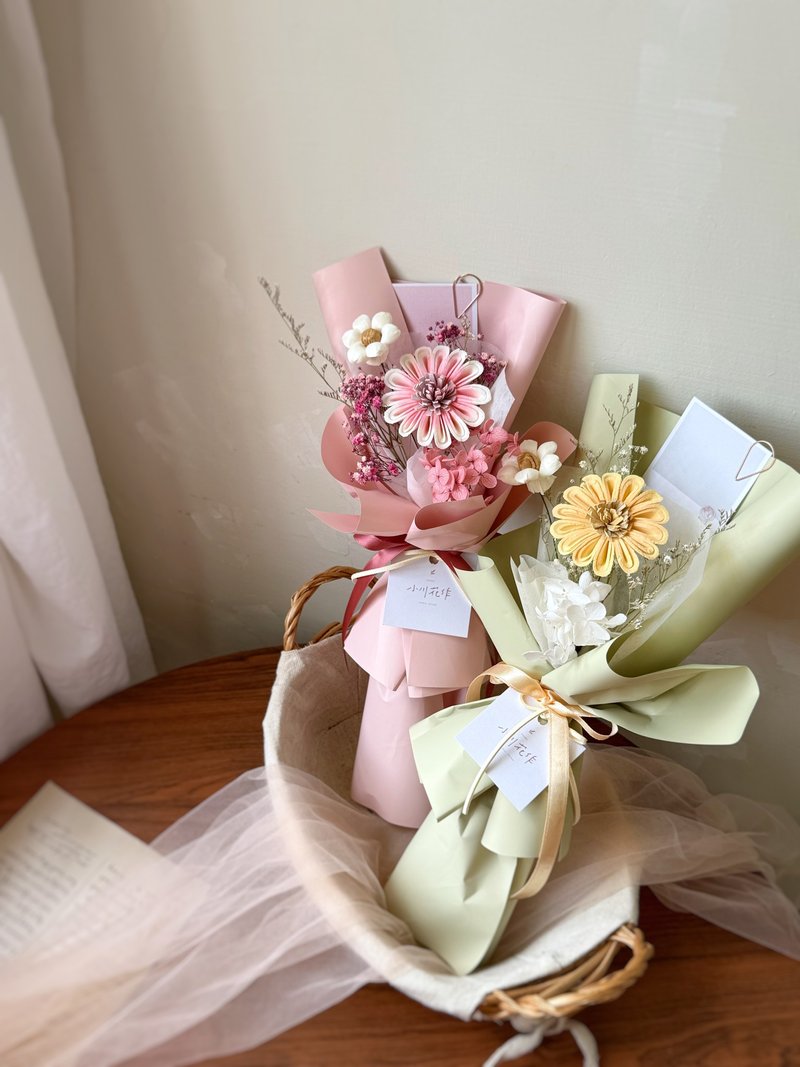 【畢業花束】微光祝福便簽小花束 畢業花束 畢業禮物 花束 - 乾燥花/永生花 - 植物．花 
