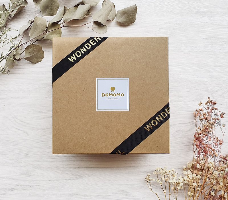 Plus purchase goods-premium cowhide gift box dry flower card do not purchase separately - Gift Wrapping & Boxes - Paper Khaki