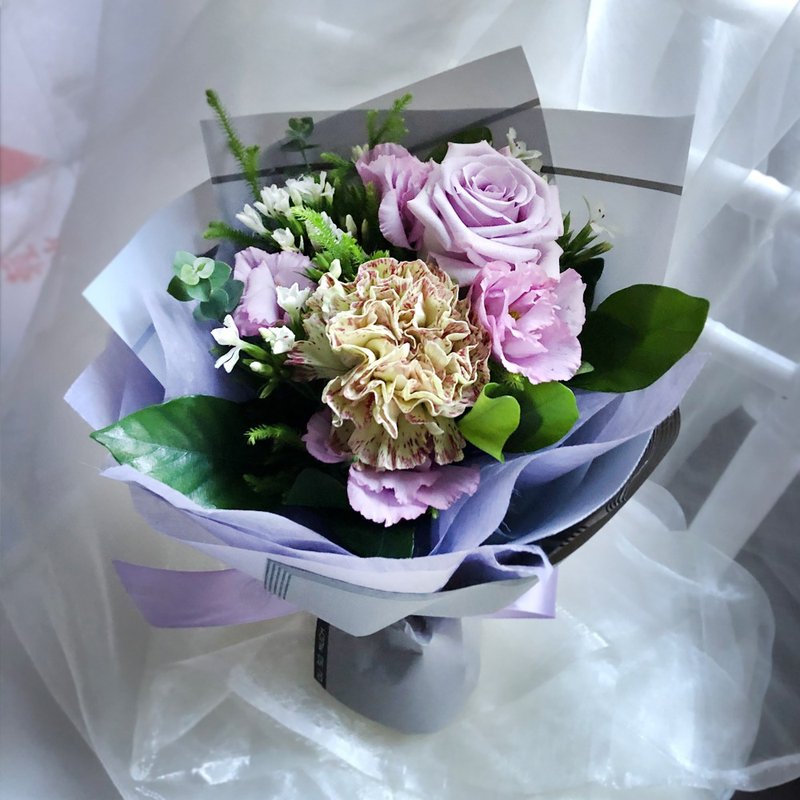 愛麗絲柴郡貓鮮花花束 | 畢業 生日首選 | 台北可自取 - 乾燥花/永生花 - 植物．花 紫色