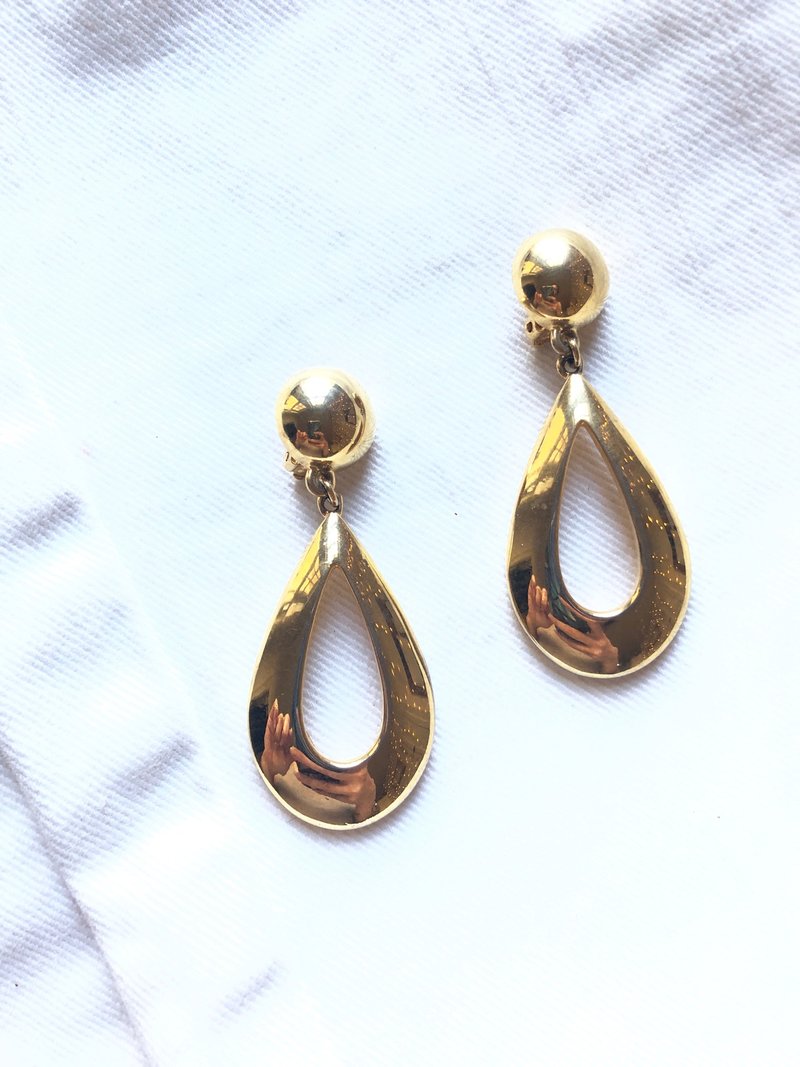 Vintage Teardrop Gold Statement Earrings - ต่างหู - โลหะ สีทอง