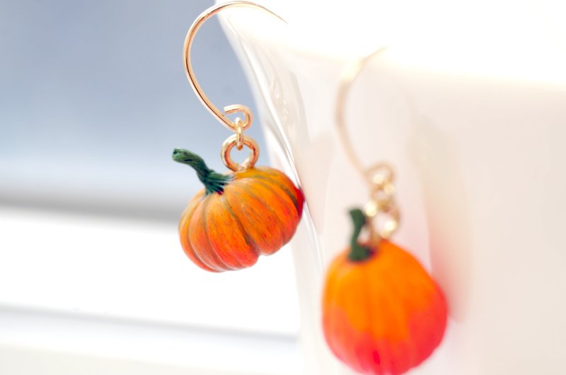 Pumpkin Earrings・Handmade Polymer Clay Accessory - Earrings & Clip-ons - Clay Orange