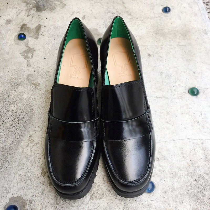 Painting # 8015 || calf leather side with Carrefour shoes dazzling black || - Women's Oxford Shoes - Genuine Leather Black