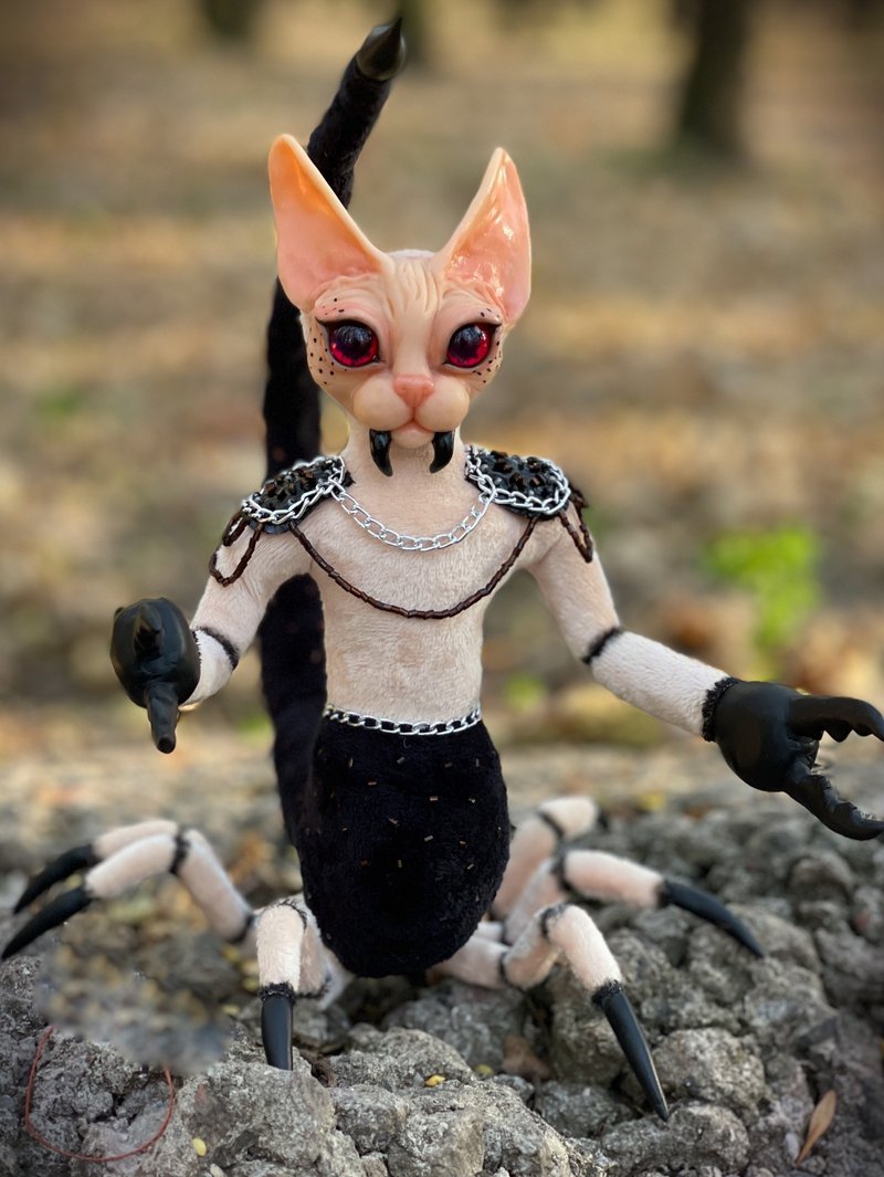 Scorpion Sphinx cat doll, Hairless Sphynx cat puppet, cute kitten figurine - Stuffed Dolls & Figurines - Clay Pink