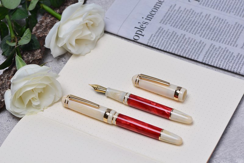 Flame Fountain pen | Fiery rose red - ปากกาหมึกซึม - อะคริลิค สีแดง