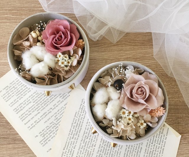 バラと小花とベリーのキラキラ豪華特大リース♪☆新色☆ボルドーカラー♪☆ バラとベリーと小花の深色豪華大リース♪♪☆*