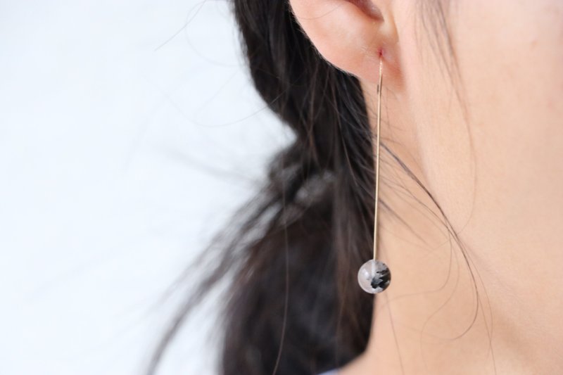 Tourmaline Quartz Round Earrings - ต่างหู - เครื่องเพชรพลอย สีดำ