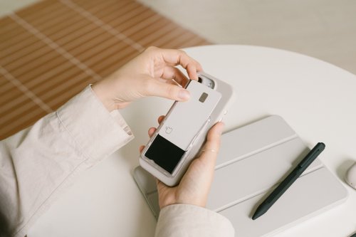 elago創意美學 MagSafe / Magnetic 磁吸霧面滑軌式感應卡套 感應卡包 手機感應