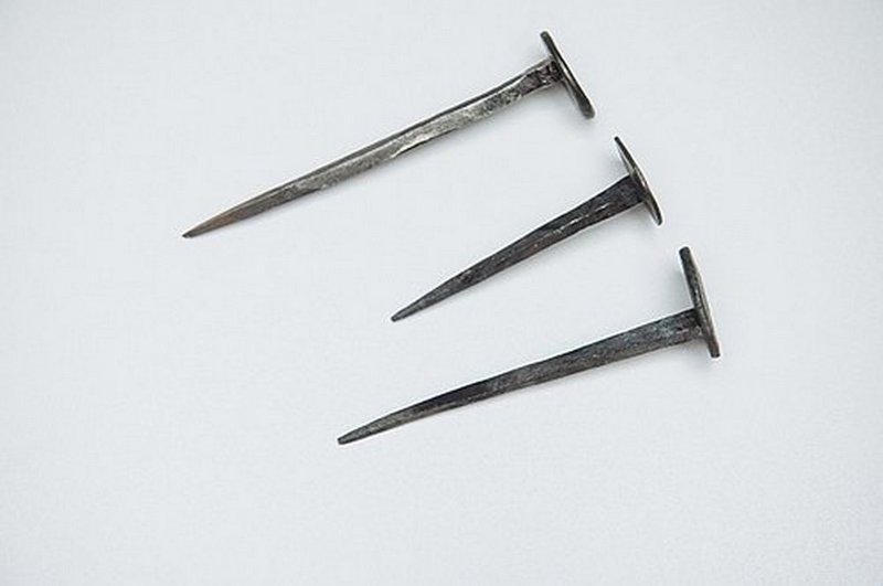 Hand Forged Iron Nails for Wood Crafts / Handmade Forged Blacksmith Nails - Items for Display - Copper & Brass Gray