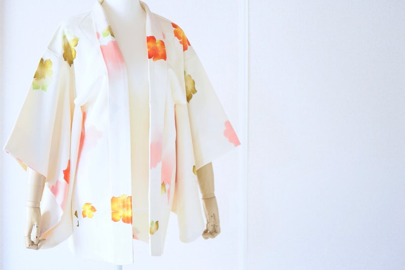Vintage kimono jacket, Haori, Japanese Kimono /4546 - Women's Casual & Functional Jackets - Silk White