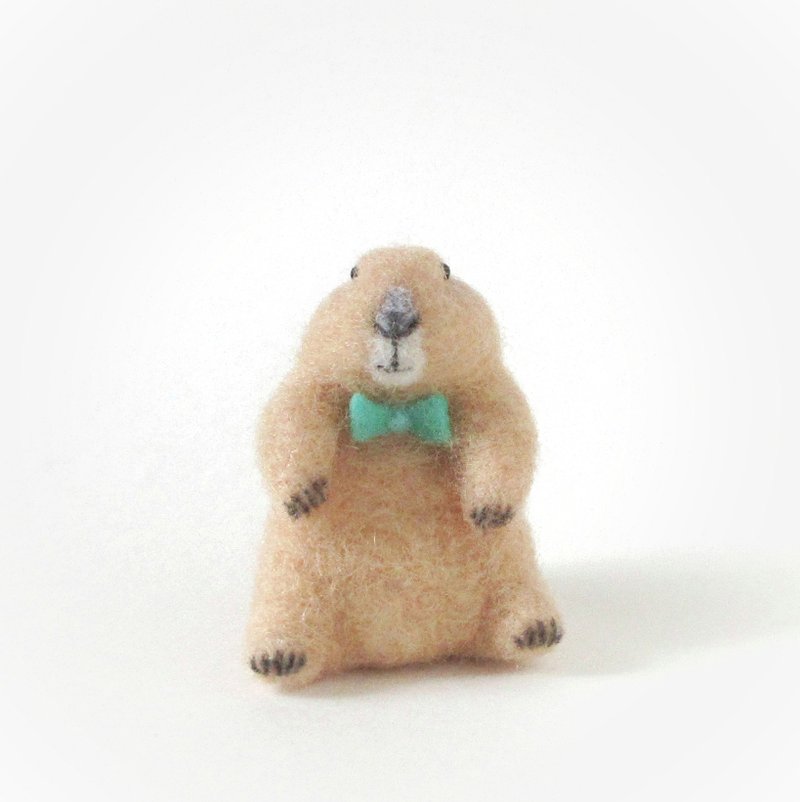 Needle felted prairie dog (green bow tie) - Items for Display - Wool Multicolor