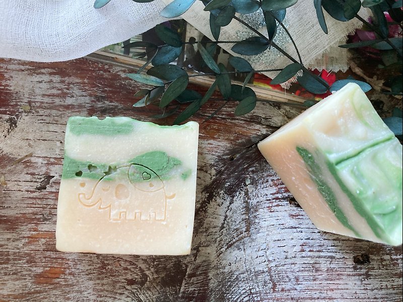 Lemon verbena fresh scented soap/eliminate depression/Dolma love elephant/handmade soap - Fragrances - Other Materials Khaki