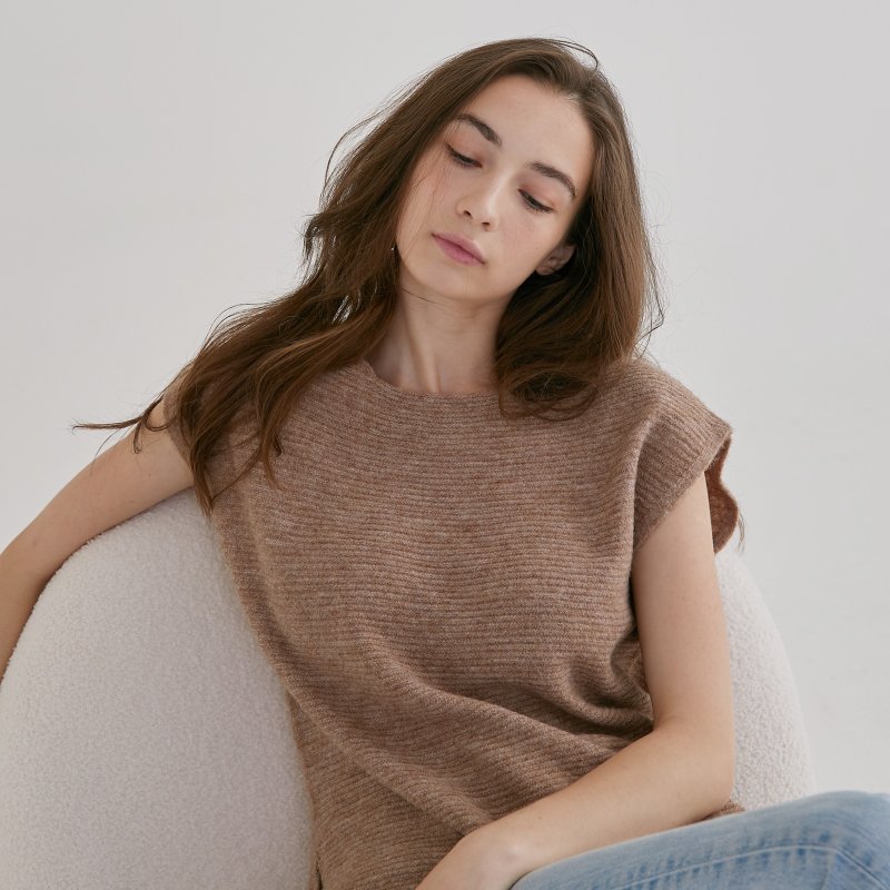 Wool Crew Neck Short Sleeve Sweater – Nude - สเวตเตอร์ผู้หญิง - ขนแกะ สีกากี