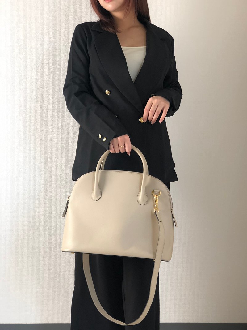 [Direct from Japan, branded used bag] CELINE Bugatti handbag, ivory leather shoulder bag, 2WAY vintage rg2xnh - Messenger Bags & Sling Bags - Genuine Leather Brown