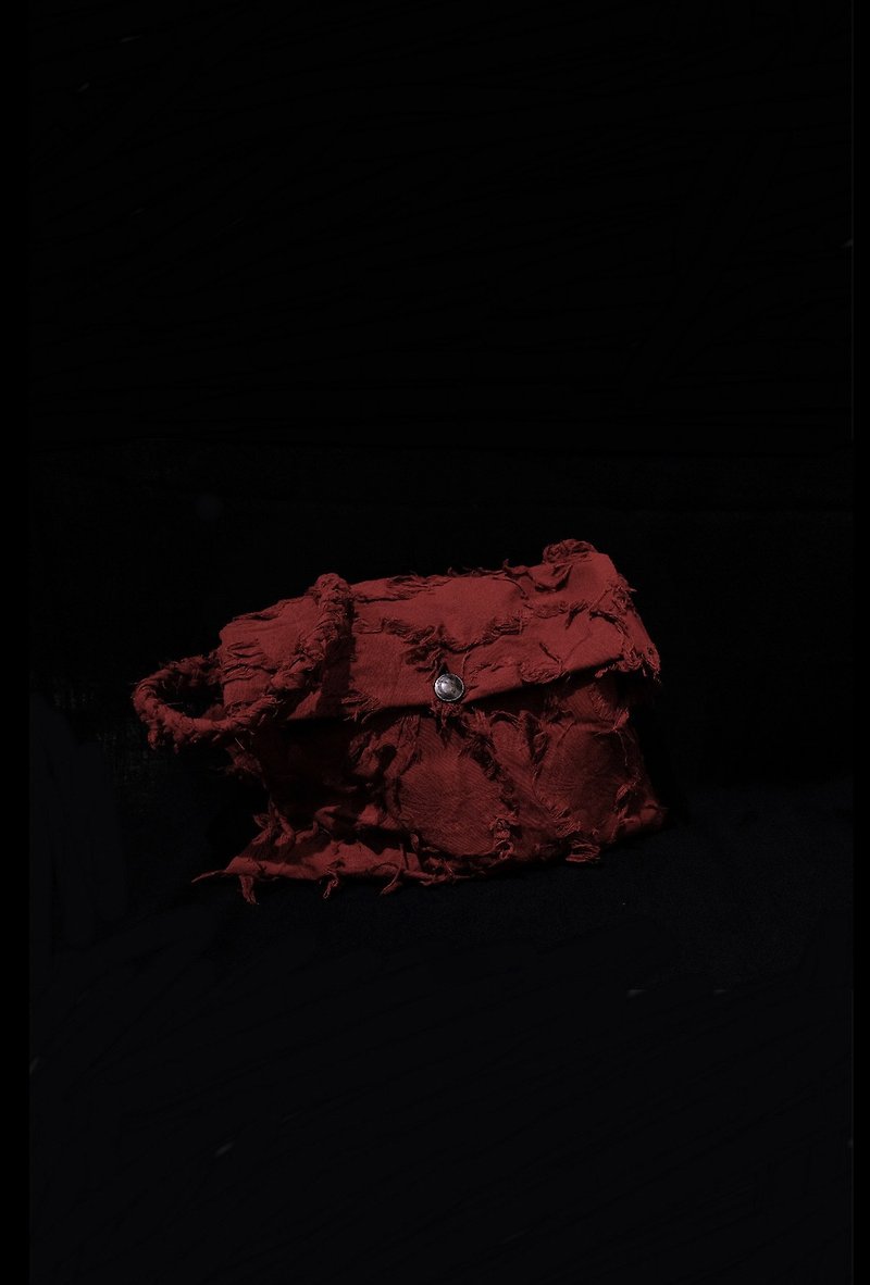 鶴頂紅 Hedinghong bag - 側背包/斜孭袋 - 棉．麻 紅色