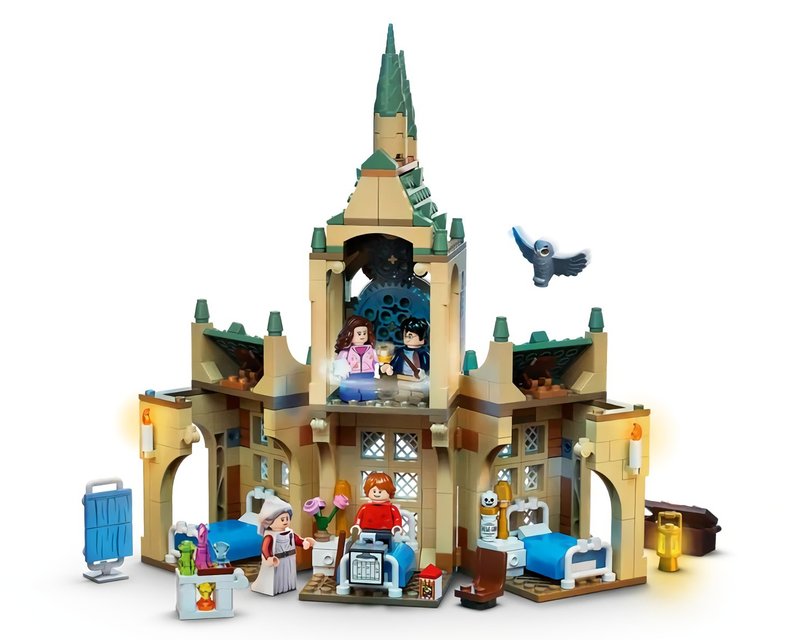 LEGO Hogwarts Medical Wing - 76398 - Stuffed Dolls & Figurines - Plastic 