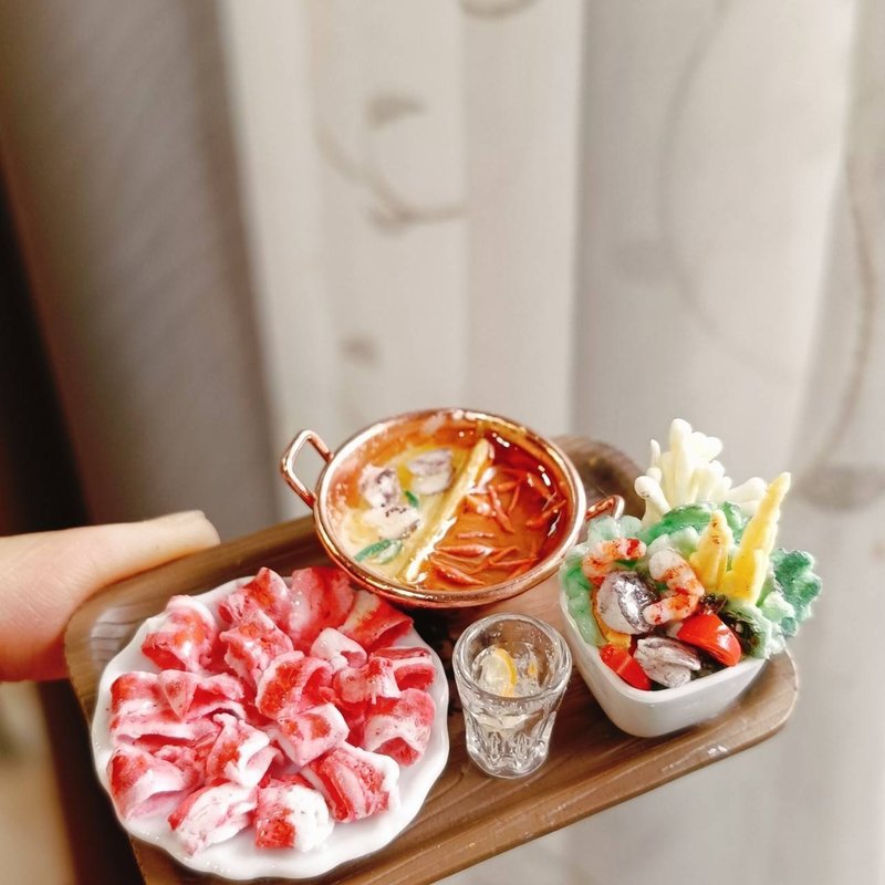 火鍋 鴛鴦鍋 肉盤 潛艇堡 袖珍 手作 迷你 食玩 微型 - 擺飾/家飾品 - 黏土 