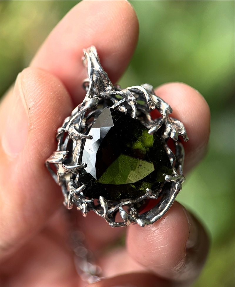 Moldavite / 捷克隕石 / 心流 / 可協助開證 - 項鍊 - 半寶石 綠色