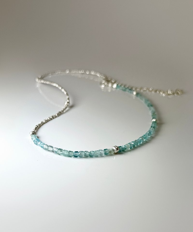 Ore_N10 / Sugar cube diamond cut blue phosphorus necklace - Necklaces - Crystal Blue