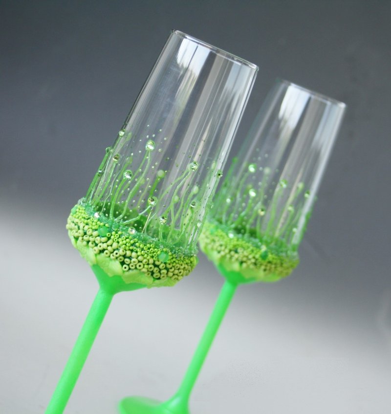 Neon Green Wedding Glasses, Romantic, Mr and Mrs, Hand Painted Set of - 酒杯/酒器 - 玻璃 綠色