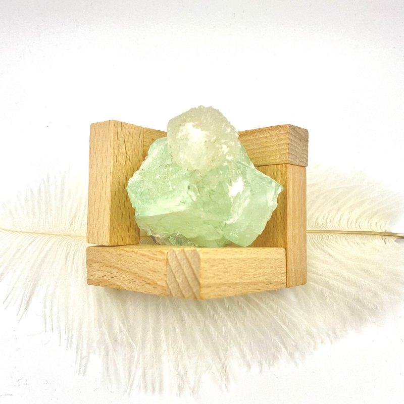 蜜瓜綠魚眼石 | 水晶 | 水晶擺件 | 魚眼石 - 擺飾/家飾品 - 水晶 綠色