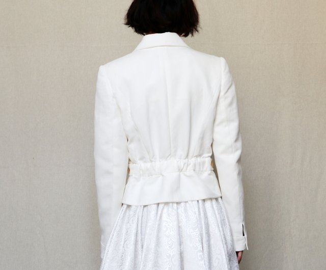 Pumpkin Vintage. HERMES Hermes white zipper casual jacket