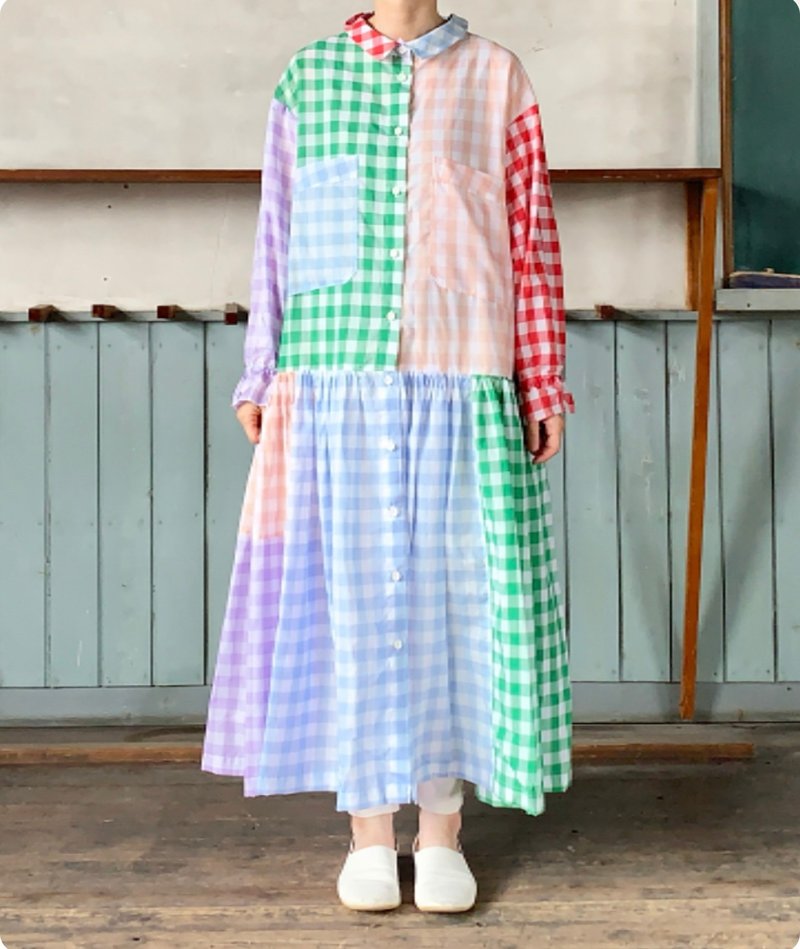 Checkered pattern patchwork handmade dress, handmade in Japan, natural cotton fabric - ชุดเดรส - ผ้าฝ้าย/ผ้าลินิน หลากหลายสี