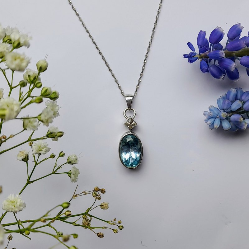 November birthstone sky blue and transparent white topaz Stone Silver pendant - Necklaces - Semi-Precious Stones Blue