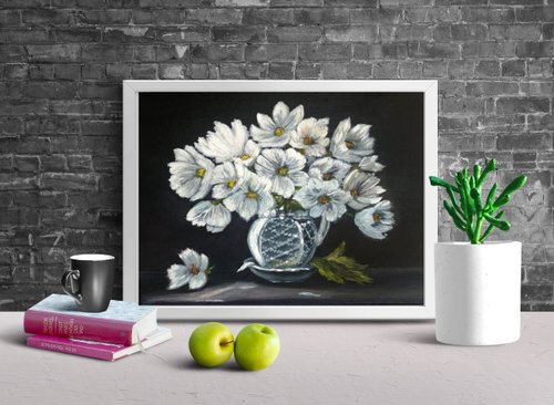 白い花瓶の中の白い花、黒い背景に油絵、アート - ショップ