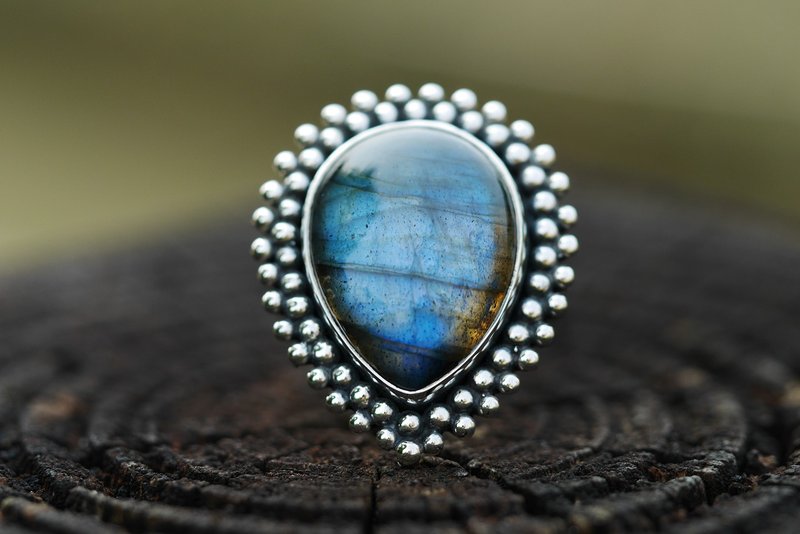 Large pear shape. Labradorite, Glitter Stone Ring US 7∣Gift Mother's Day Graduation - General Rings - Gemstone Blue