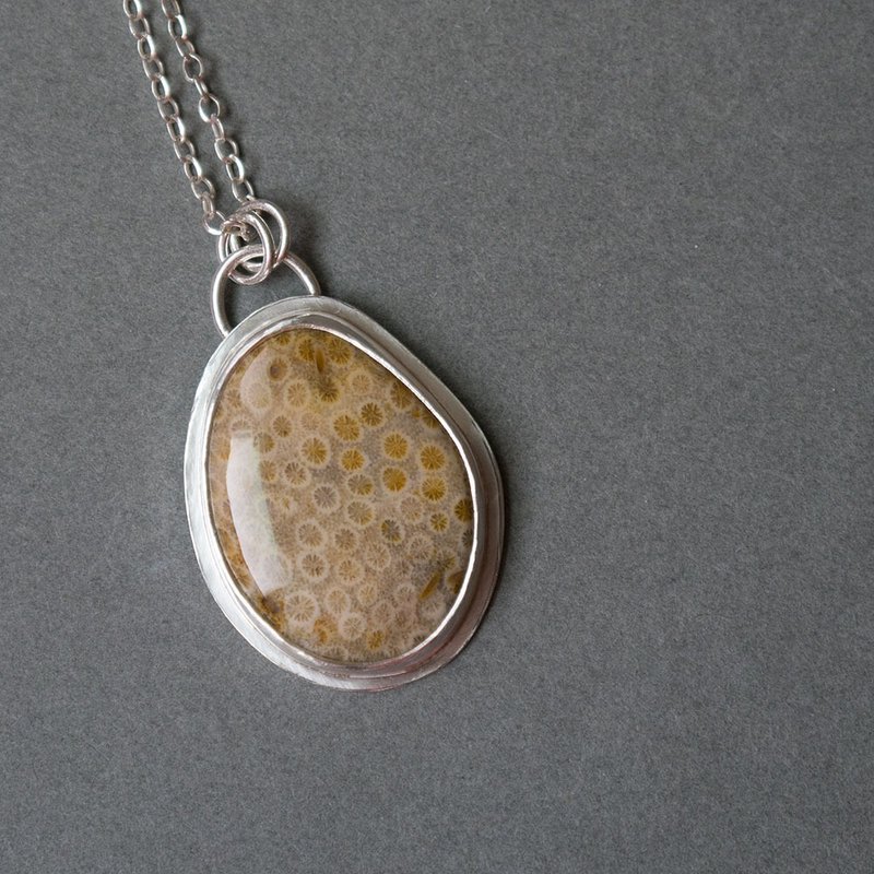Gemstone Necklaces Brown - Fossil coral silver pendant