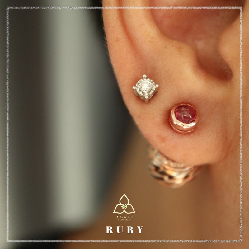 5mm ruby ​​earrings - 手鍊/手環 - 寶石 粉紅色