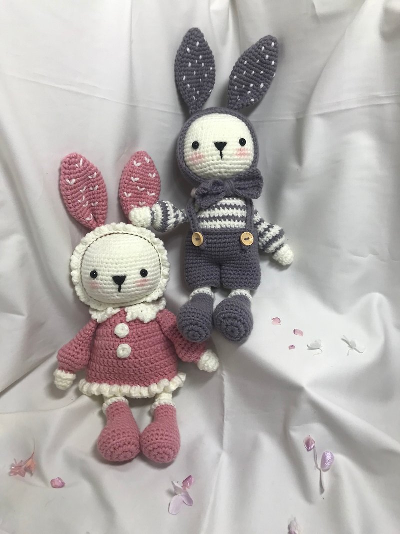 ผ้าฝ้าย/ผ้าลินิน ตุ๊กตา หลากหลายสี - Hand Knitted Crochet Rabbit Couple Doll