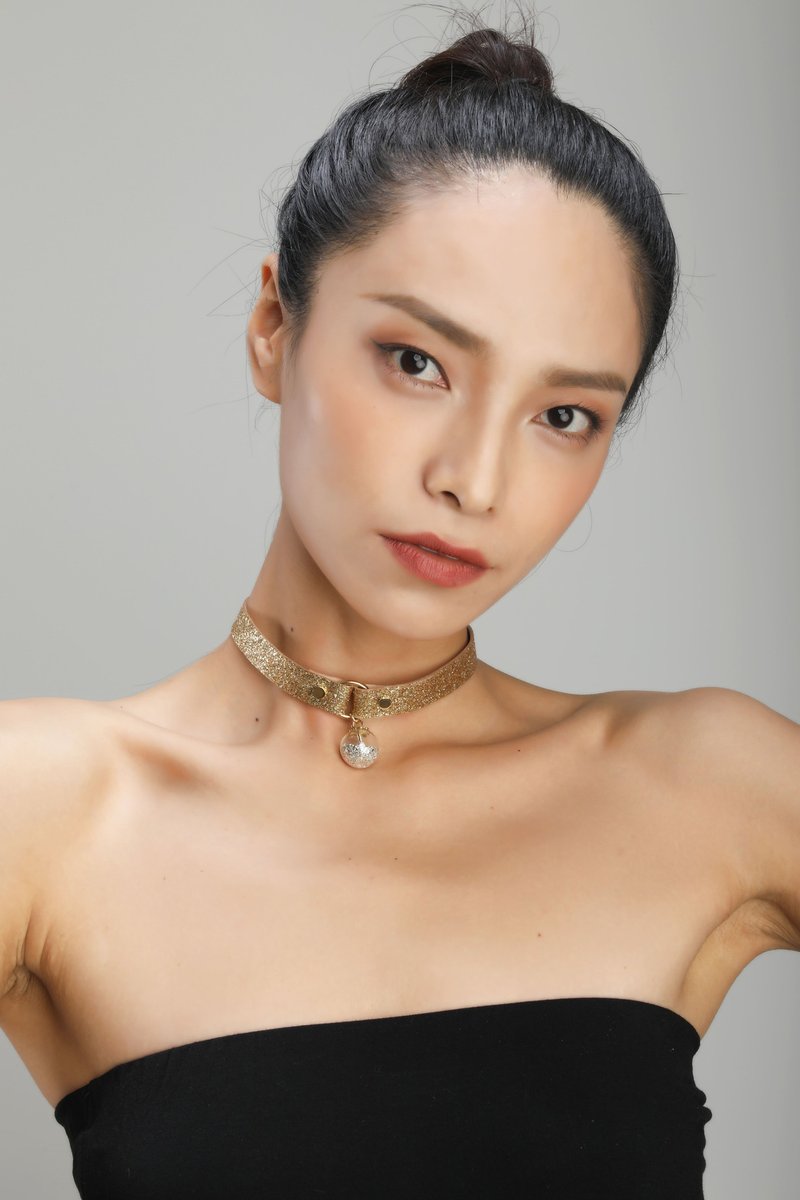 Starry Sky 許願球金色 Choker –粗款 - 項鍊 - 真皮 