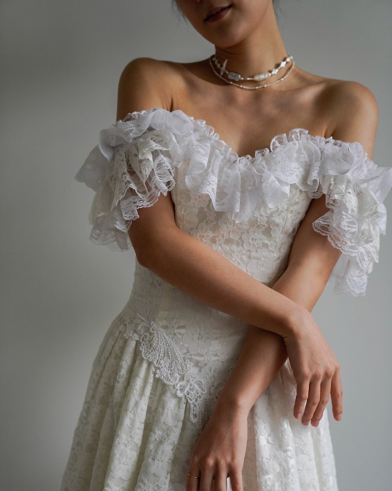 deb bridal 80s antique wedding dress / playful light wedding dress - Other - Other Materials White