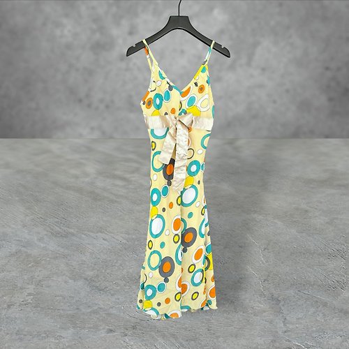蘿綺莉蕾芭索 米黃色 薄紗 彈性 彩色印花 拼接 鬆緊領 緞帶 洋裝 PF505