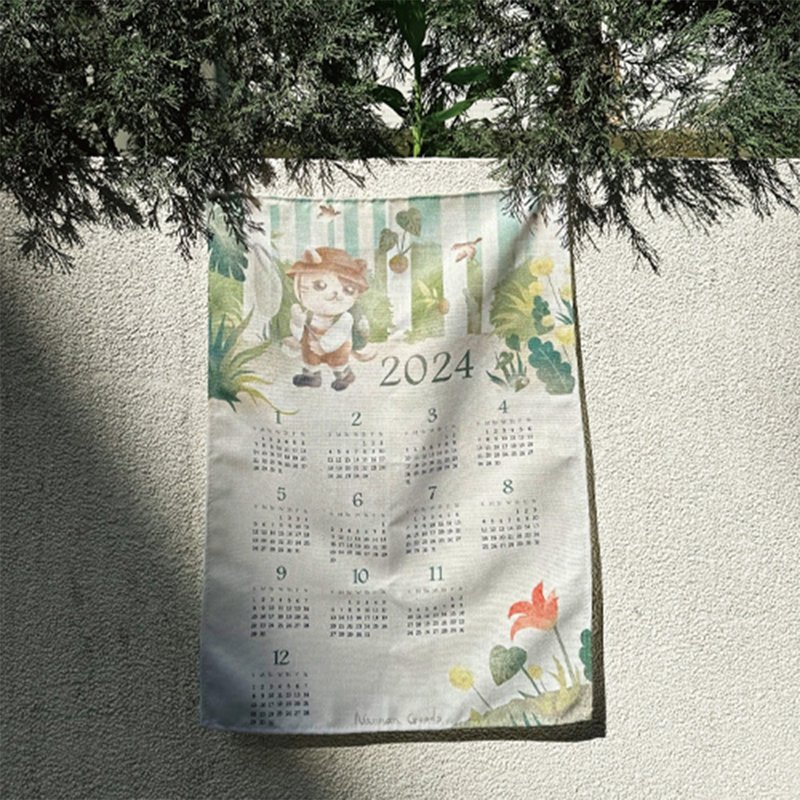 [Cloth Calendar] Tablecloth Wall Calendar | Green Forest Kitten | 2024 Calendar - ปฏิทิน - ผ้าฝ้าย/ผ้าลินิน สีเขียว