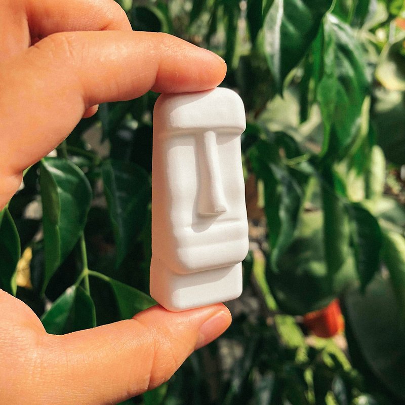 Moai aroma stone Xmas gift - Fragrances - Other Materials White