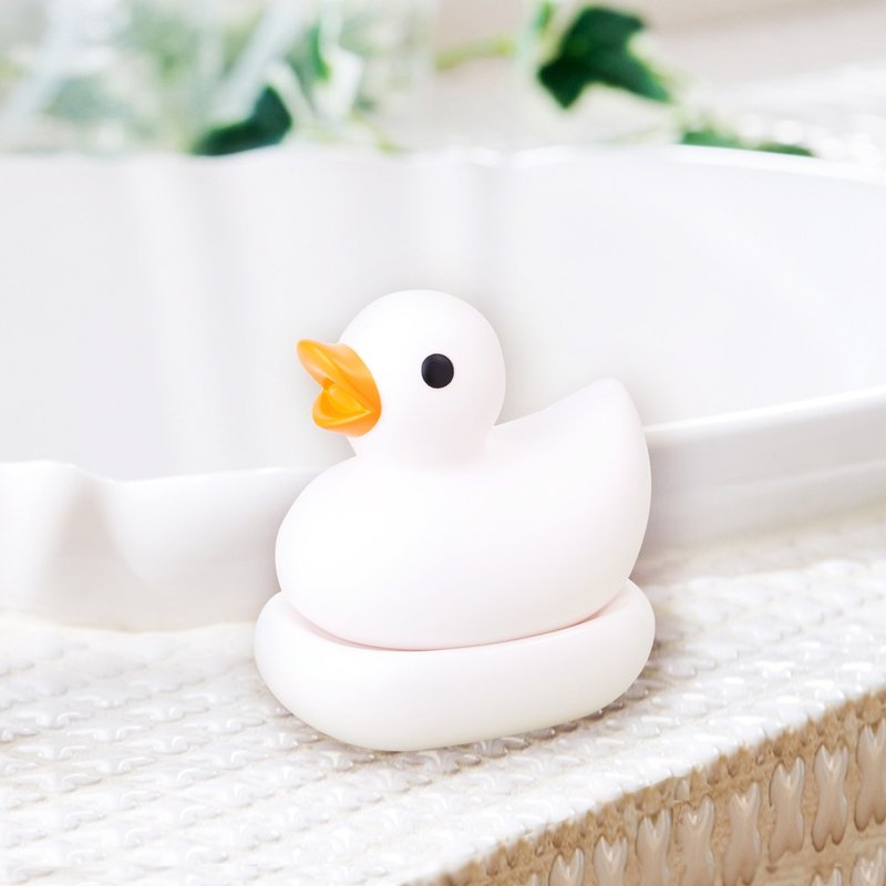 Dreams│Duckling Fashion Relief Shower Lamp - Lighting - Other Materials 