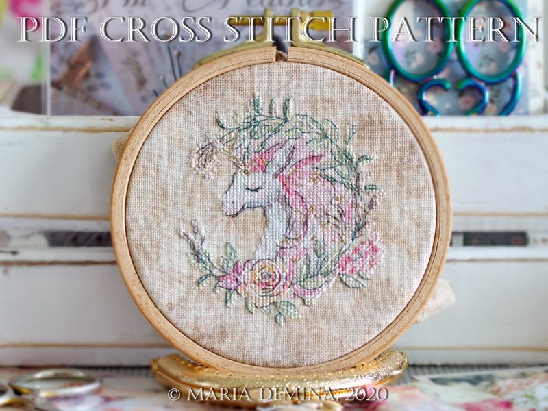 Vintage Unicorn's Portrait II PDF cross stitch pattern - 手工藝教學/工具書 - 其他材質 