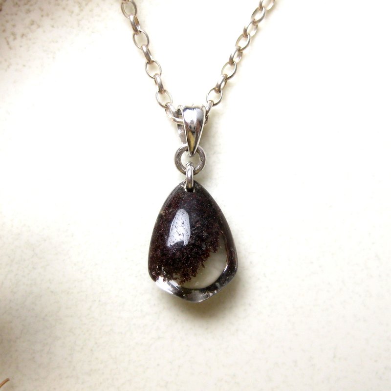 造型玉墜 綠幽靈水晶/天然紋路結晶 簡單雙面搭配/ - 項鍊 - 水晶 黑色