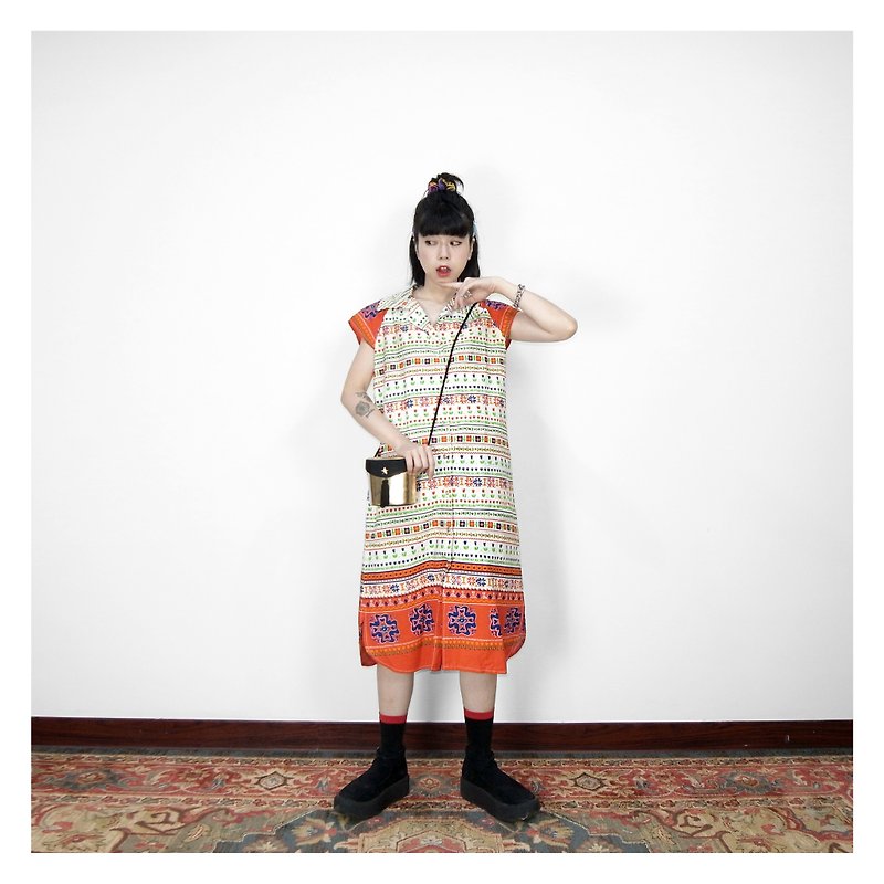 A‧PRANK :DOLLY :: Beige Orange Floral Totem Short Sleeve Buttoned Vintage Dress (D807014) - One Piece Dresses - Cotton & Hemp Multicolor