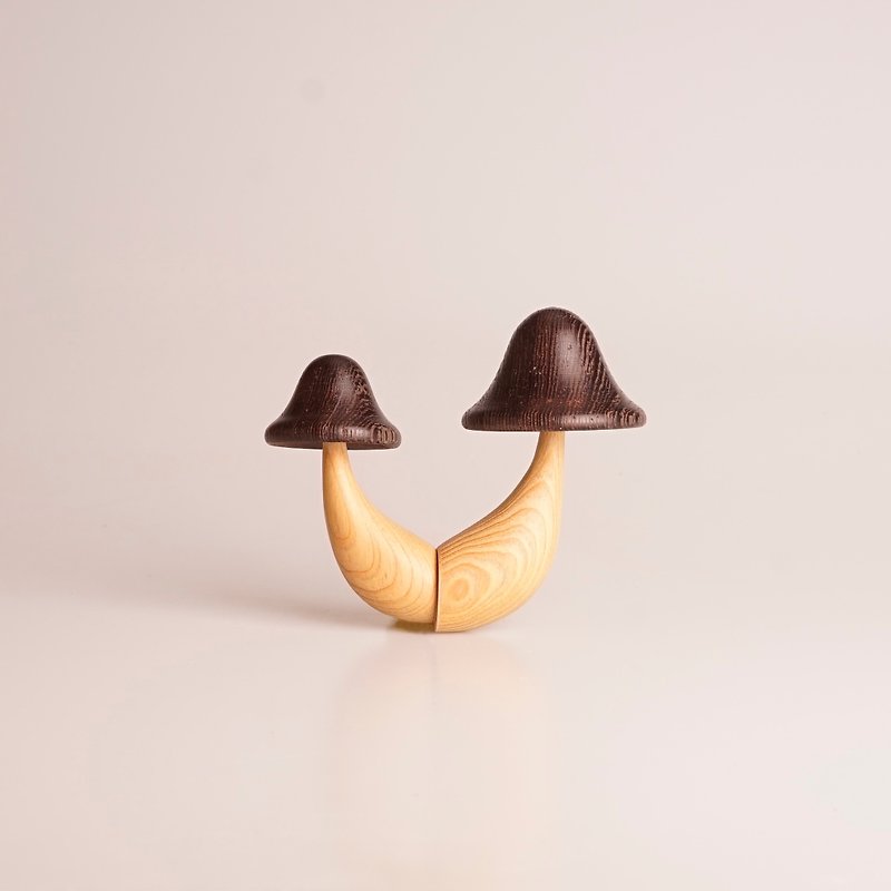 微一設計 / 木香菇磁鐵 - 磁石貼/磁鐵 - 木頭 咖啡色