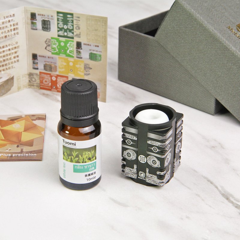 Scented Jade Cong_Fortune Pig_Dark Green(White Tea Fragrance) - น้ำหอม - อลูมิเนียมอัลลอยด์ สีเขียว