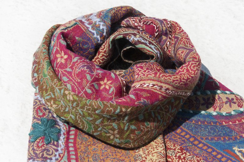 水煮羊毛披肩/針織圍巾/刺繡圍巾/羊絨披巾/喀什米爾Cashmere-彩 - 圍巾/披肩 - 羊毛 多色