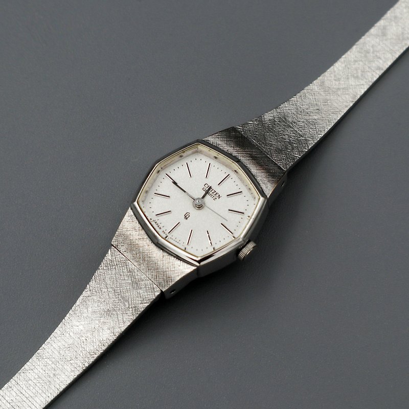 CITIZEN Advanced Octagonal Style Quartz Antique Watch - นาฬิกาผู้หญิง - โลหะ 